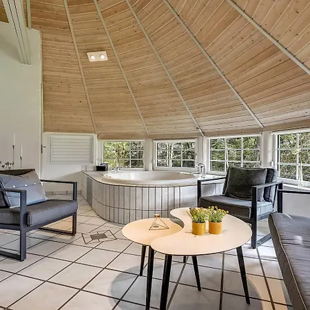 Charming Thatched With Kitchen-sj421 Vakantiehuis Harboør