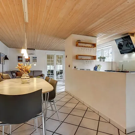 Charming Thatched With Kitchen-sj421 *